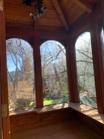 123 Cider Lane, Ettersburg, CA 95542