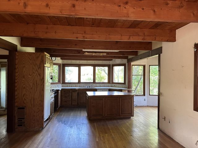 123 Cider Lane, Ettersburg, CA 95542