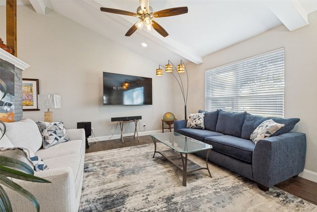 810 S Bois D Arc Street, Forney, TX 75126