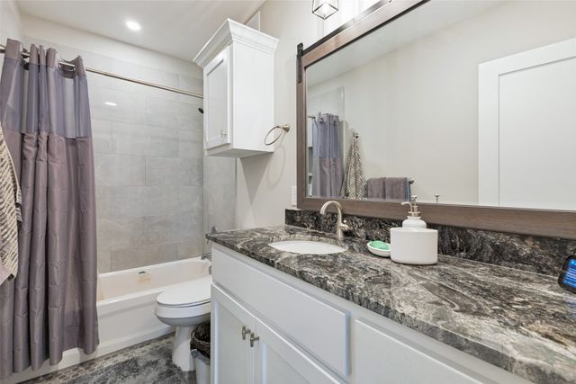 810 S Bois D Arc Street, Forney, TX 75126