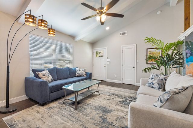 810 S Bois D Arc Street, Forney, TX 75126