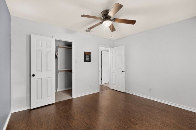 839 Evergreen Lane, Burleson, TX 76028