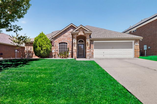 839 Evergreen Lane, Burleson, TX 76028