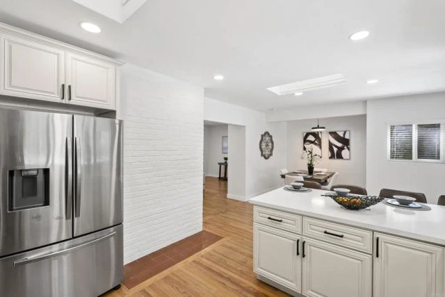 3860 Rogers Rd, Spring Valley, CA 91977