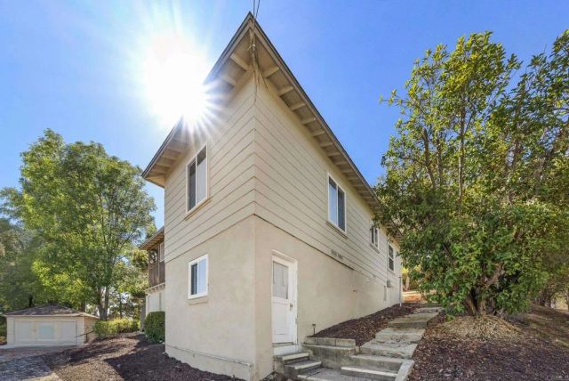 3860 Rogers Rd, Spring Valley, CA 91977