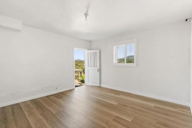 3860 Rogers Rd, Spring Valley, CA 91977