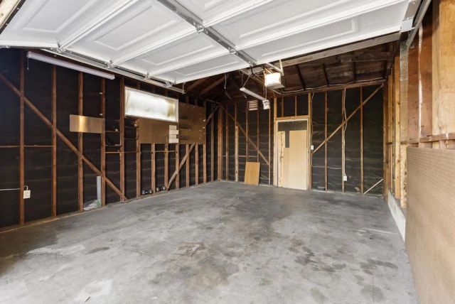 3860 Rogers Rd, Spring Valley, CA 91977