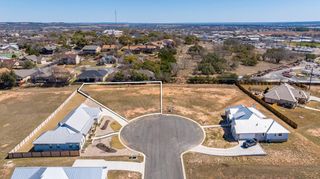 608 Gibson CT, Fredericksburg, TX 78624