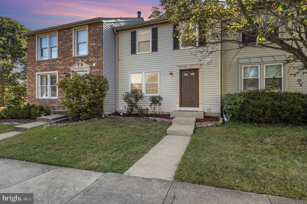 14135 HONEY HILL CT, Centreville, VA 20121