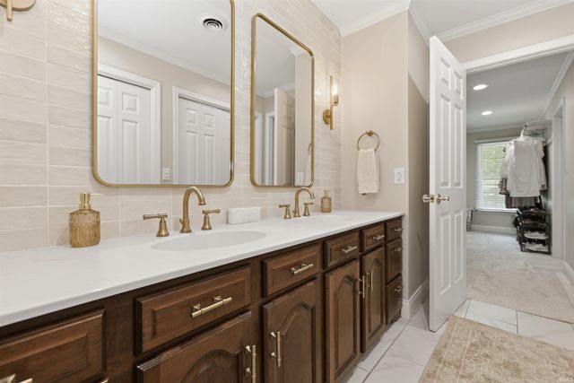 336 Hill Drive, Bedford, IN 47421
