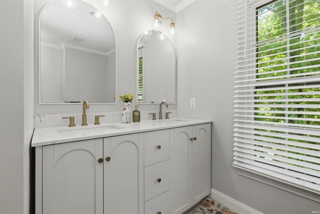 336 Hill Drive, Bedford, IN 47421