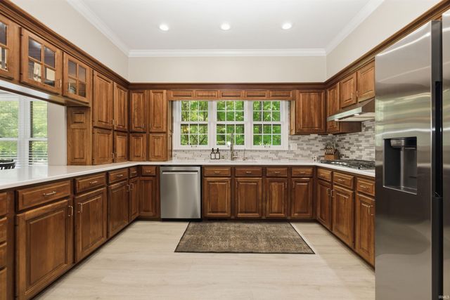 336 Hill Drive, Bedford, IN 47421