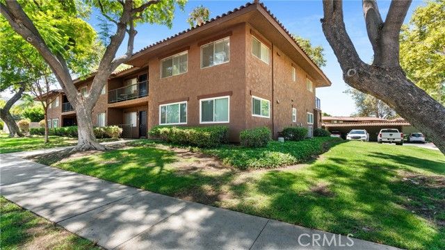 1598 Border Avenue H, Corona, CA 92882