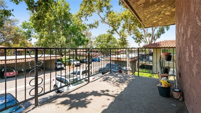 1598 Border Avenue H, Corona, CA 92882