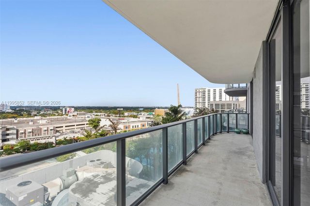 121 NE 34th St 1001, Miami, FL 33137