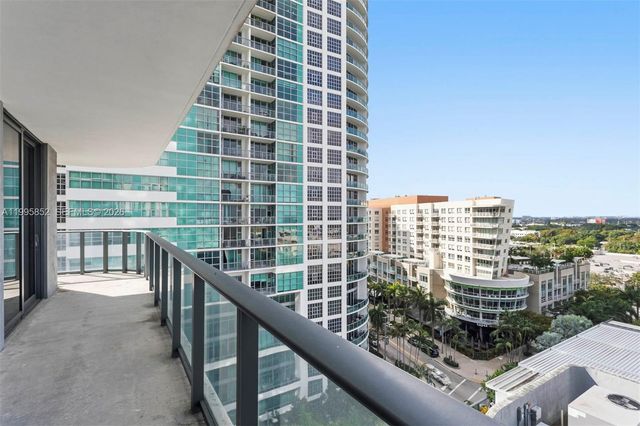 121 NE 34th St 1001, Miami, FL 33137