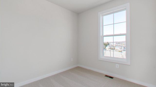 430 GERMANIA ST, Fredericksburg, VA 22401