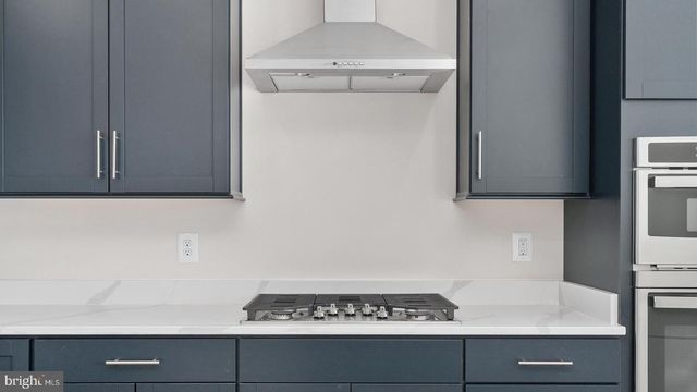 430 GERMANIA ST, Fredericksburg, VA 22401