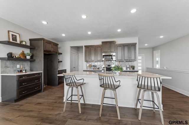 10906 S 222 Street, Gretna, NE 68028