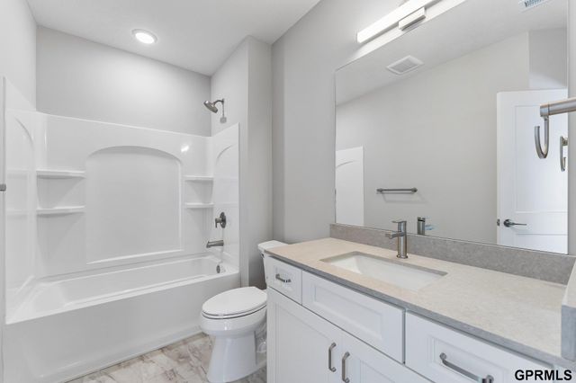 10906 S 222 Street, Gretna, NE 68028