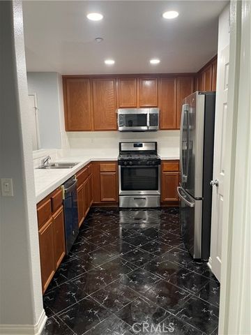 15613 Lasselle Street 18, Moreno Valley, CA 92551