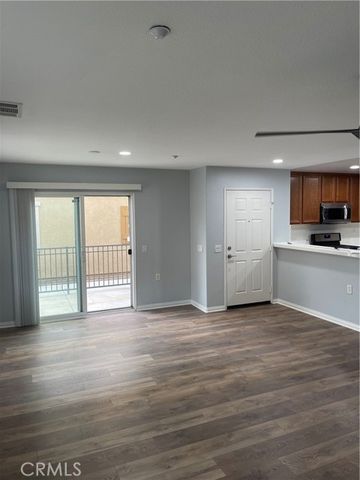 15613 Lasselle Street 18, Moreno Valley, CA 92551