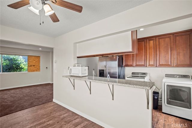 720 E 82nd Street, Los Angeles, CA 90001