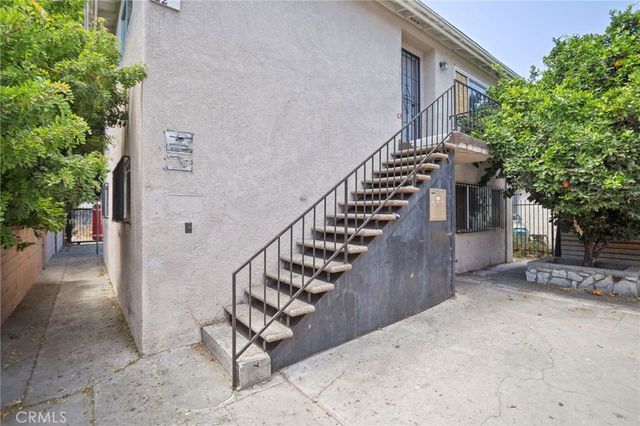 720 E 82nd Street, Los Angeles, CA 90001
