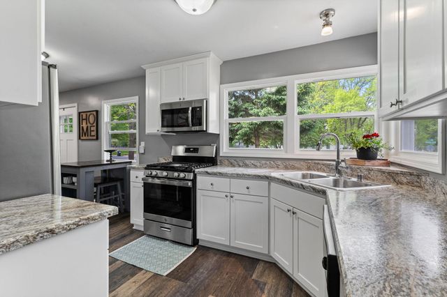710 Cypress Street S, Cambridge, MN 55008