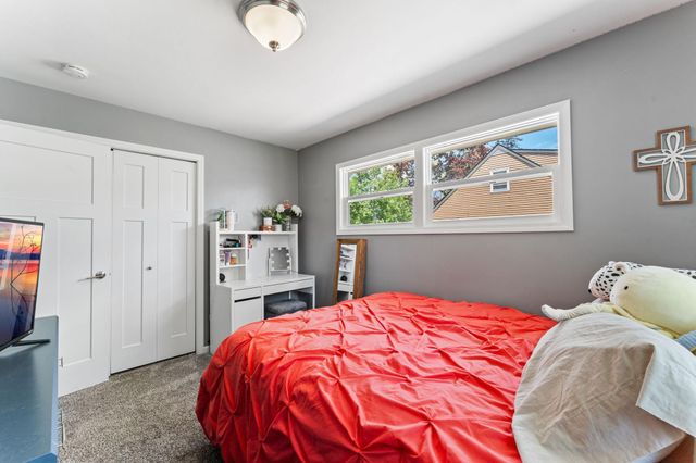 710 Cypress Street S, Cambridge, MN 55008