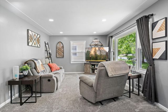 710 Cypress Street S, Cambridge, MN 55008