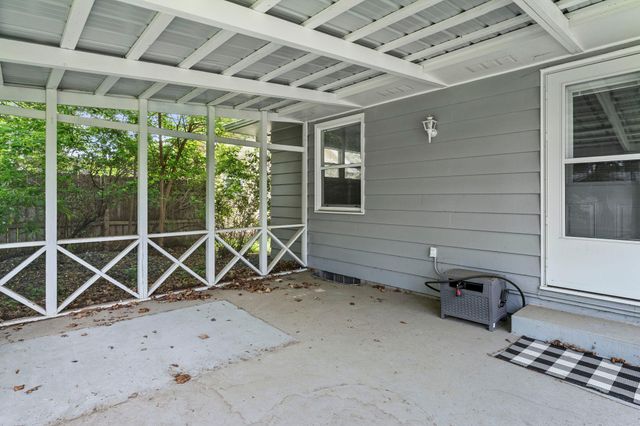 710 Cypress Street S, Cambridge, MN 55008