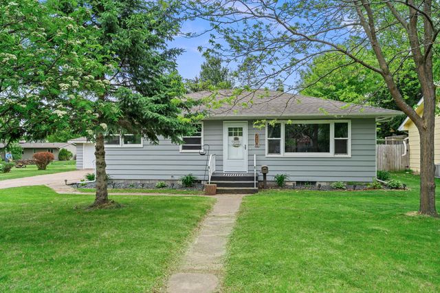 710 Cypress Street S, Cambridge, MN 55008