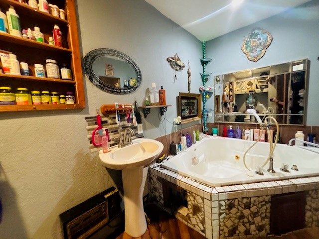 10740 Alpha Road, Dardanelle, AR 72834