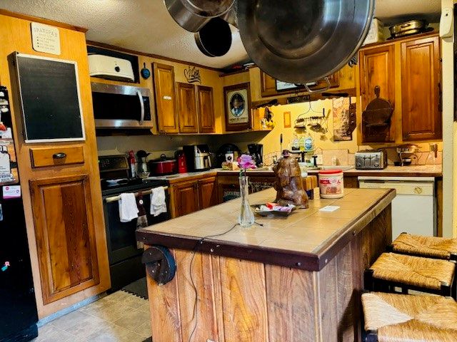 10740 Alpha Road, Dardanelle, AR 72834