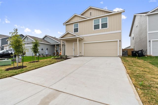 520 Gabbro GDNS, Maxwell, TX 78656