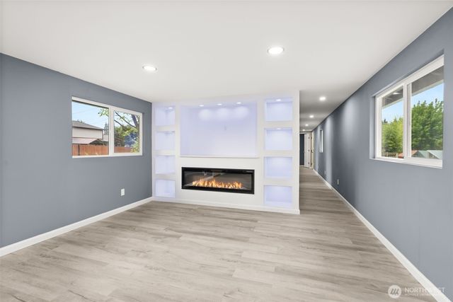 18011 Jordan St, Rochester, WA 98579