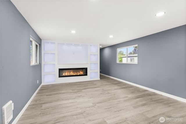 18011 Jordan St, Rochester, WA 98579