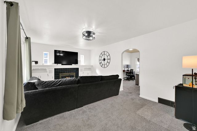 789 N HILL VILLA DRIVE DR, Layton, UT 84041