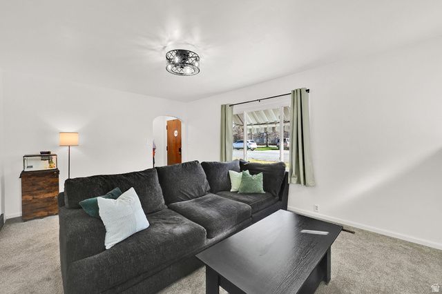 789 N HILL VILLA DRIVE DR, Layton, UT 84041