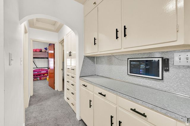 789 N HILL VILLA DRIVE DR, Layton, UT 84041