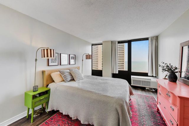 5320 N Sheridan Road 2507, Chicago, IL 60640