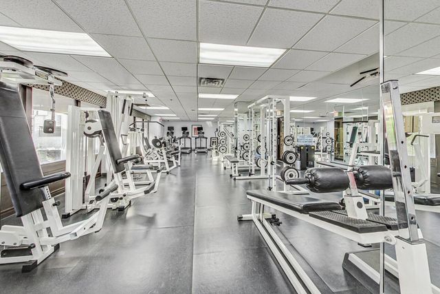 5320 N Sheridan Road 2507, Chicago, IL 60640