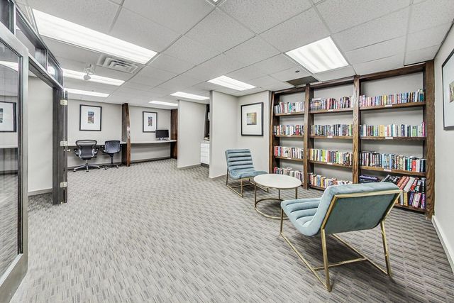 5320 N Sheridan Road 2507, Chicago, IL 60640