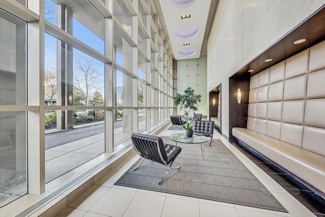 5320 N Sheridan Road 2507, Chicago, IL 60640