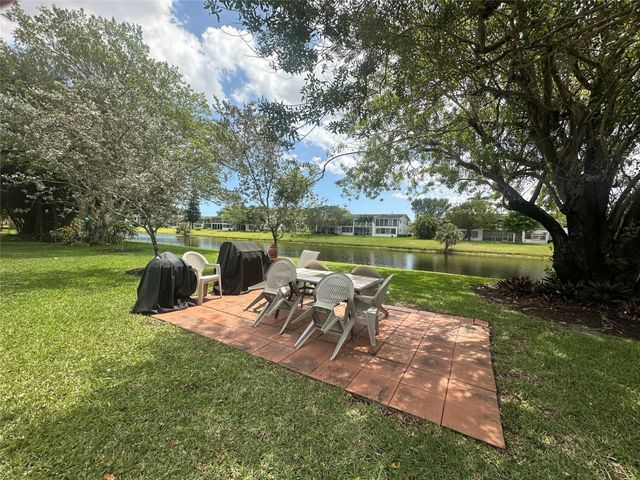 489 Tilford 489, Deerfield Beach, FL 33442