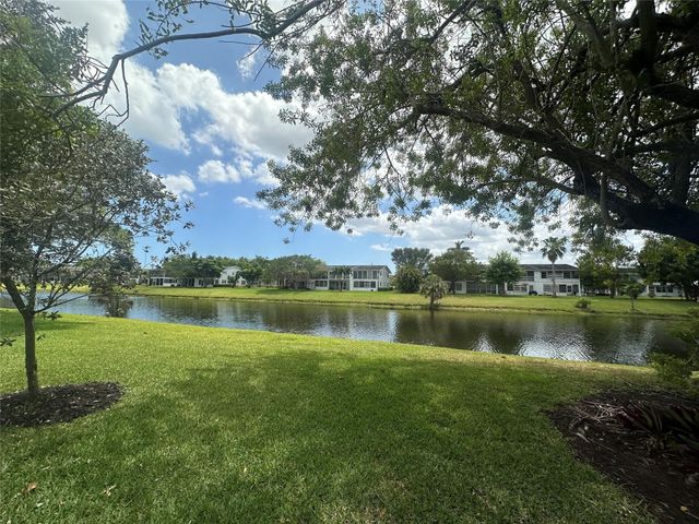 489 Tilford 489, Deerfield Beach, FL 33442