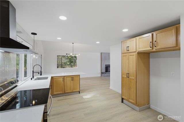 5205 59th Court SW, Olympia, WA 98512