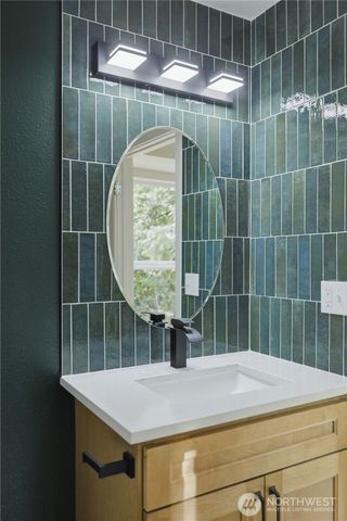 5205 59th Court SW, Olympia, WA 98512