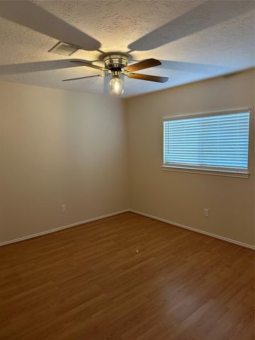 3706 Luton Park Drive, Houston, TX 77082